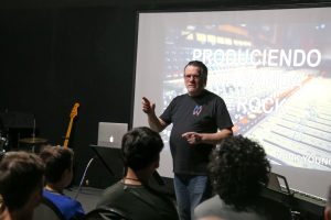 Charla Mark Young Escuela de Rock (5 de 13)