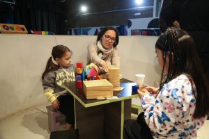 Muestra Manos que pintan sueños-Lauriente-34