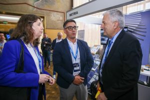 Calvente en el Congreso de Carreteras más importante del continente el proyecto de la Ruta 7 (8)