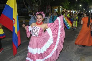 Fiesta de las Colectividades 2025 (Paseo de Artesanos) (13)