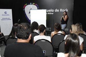 Charla en Escuel de Rock (5)