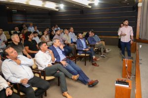 Primera reunión del clúster minero y energético (6)