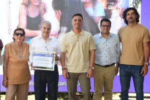 Reconocimiento a Comerciantes destacados -2025 (11)