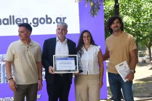 Reconocimiento a Comerciantes destacados -2025 (44)