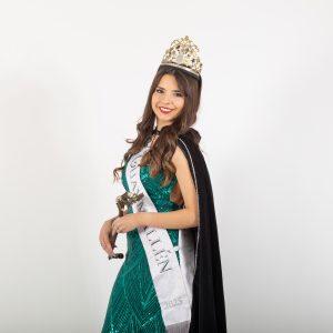 Reinas Salientes -62