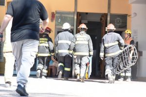 Simulacro de sismo (12)