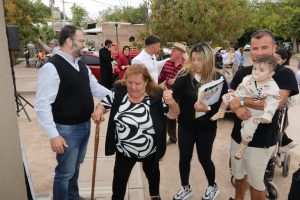 Entrega de viviendas, barrio El Prado (19)