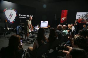 Leo Sujatovich en la Escuela de Rock (19)