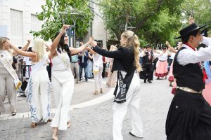 ????????????????????????????????????