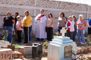 Vía Crucis en el Cementerio (3)