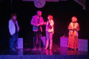 Elenco El Carretel en La Paz (1)