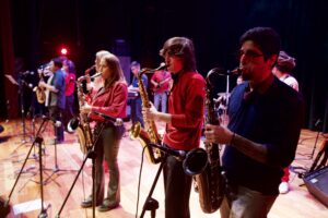 Show Ensambles de la Escuela de Rock (9)